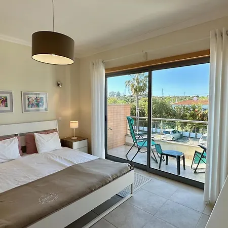 White By Check-in Portugal * Албуфейра