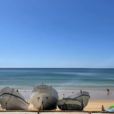 White By Check-in Portugal בית נופש