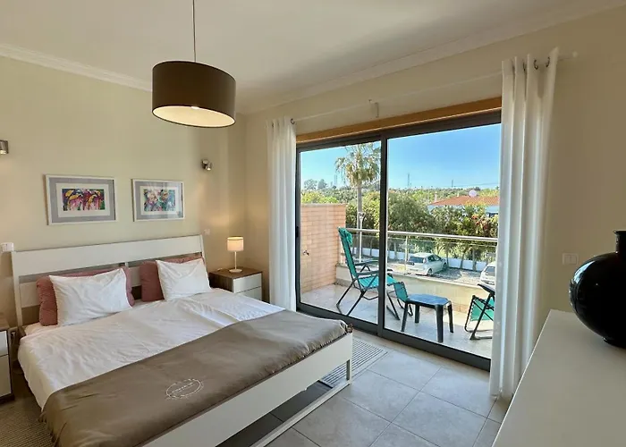 White By Check-in Portugal * Albufeira