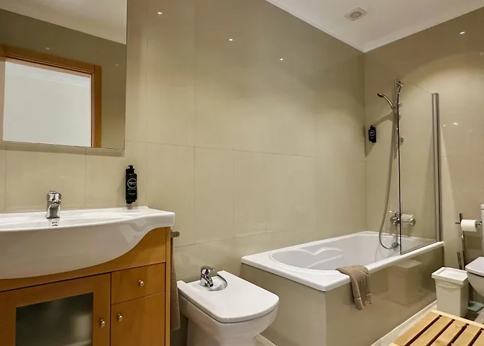 White By Check-in Portugal *